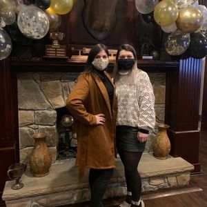 Meet your Posher, Sage